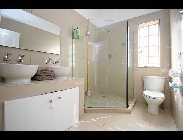 3 BEDROOM FREEHOLD FOR SALE IN HIGHLANDS NORTH